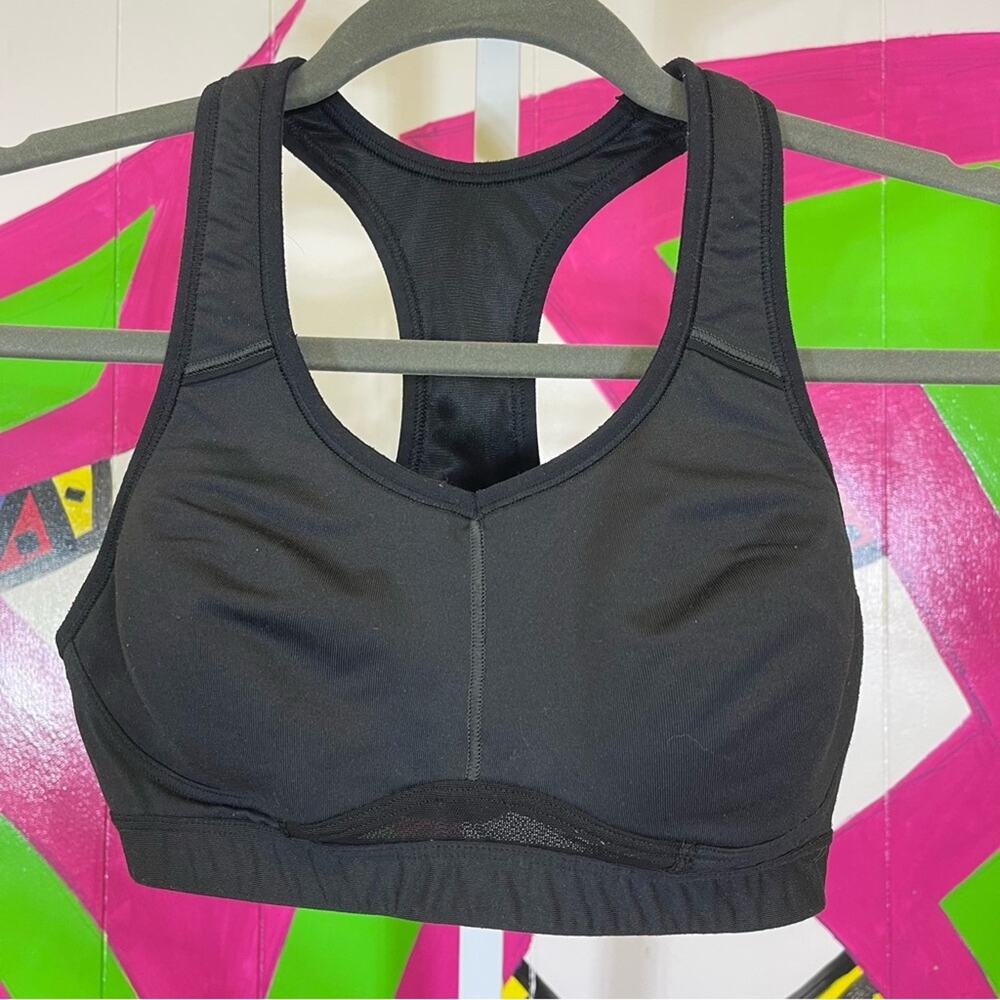 Athleta Sports Bra. Size 34B. Mesh Details. Adjustable Band. Good used condition